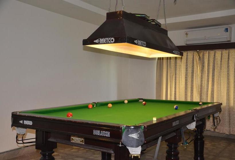 Ark Hotel & Resorts 7