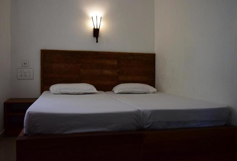 Sangeeth Beach Resort 1