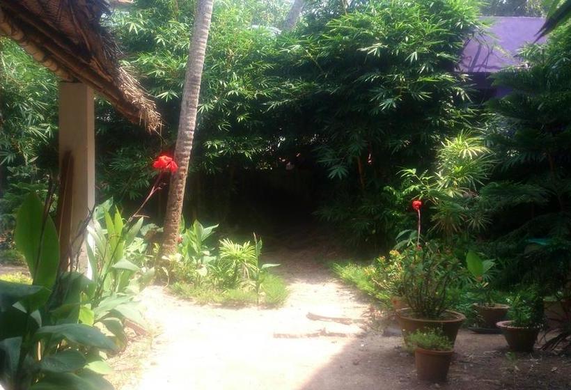 Sangeeth Beach Resort 20