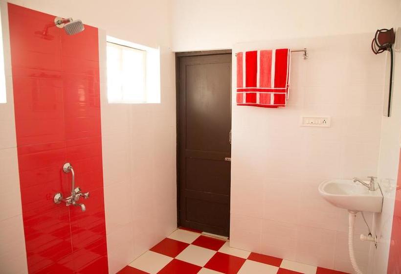 Sangeeth Beach Resort 9