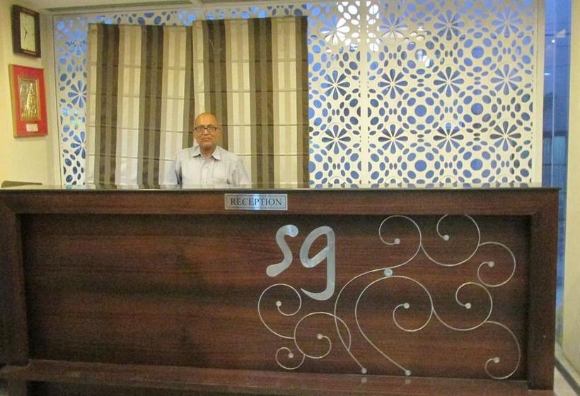 Hotel The Sapphire Grand 14