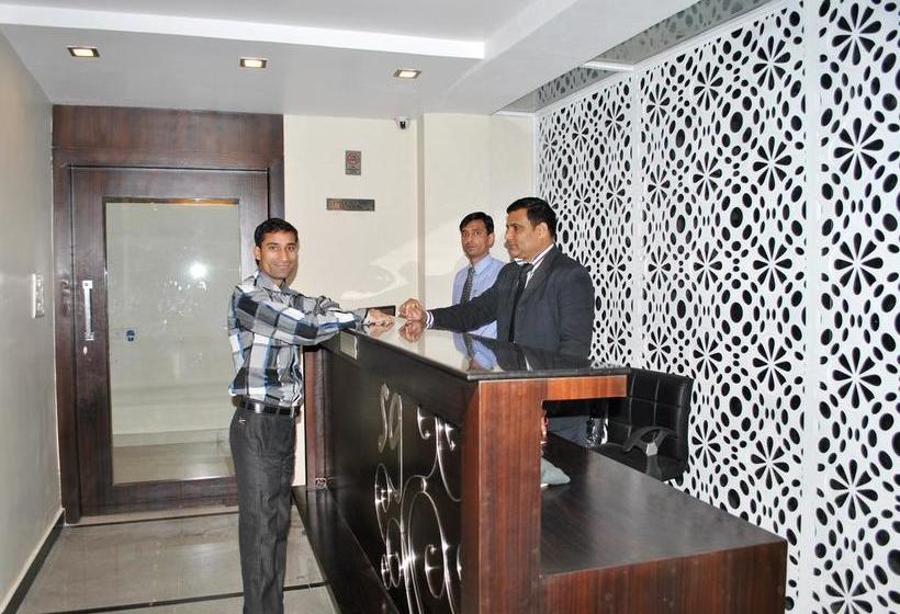 Hotel The Sapphire Grand 17