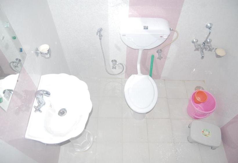 Apple Orchid Resort 14