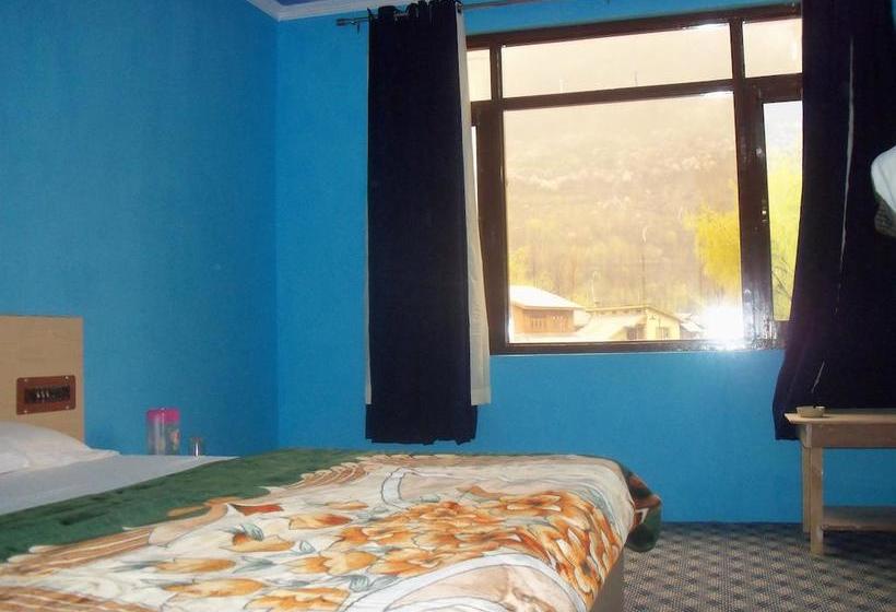 Apple Orchid Resort 2