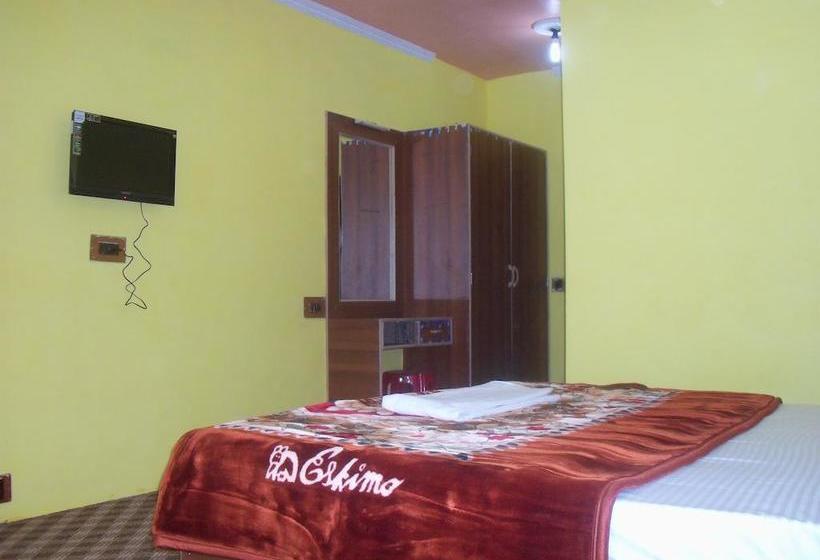 Apple Orchid Resort 4