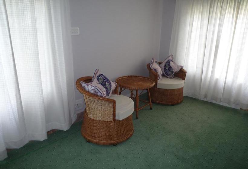 Bed and Breakfast Snow Leopard Lodge 6