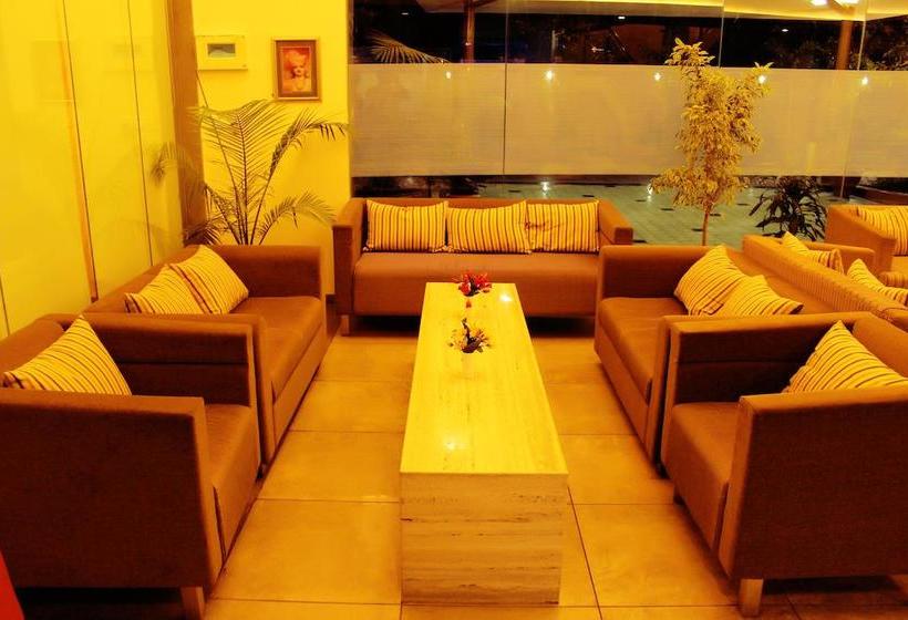 Wonderland Resort 10