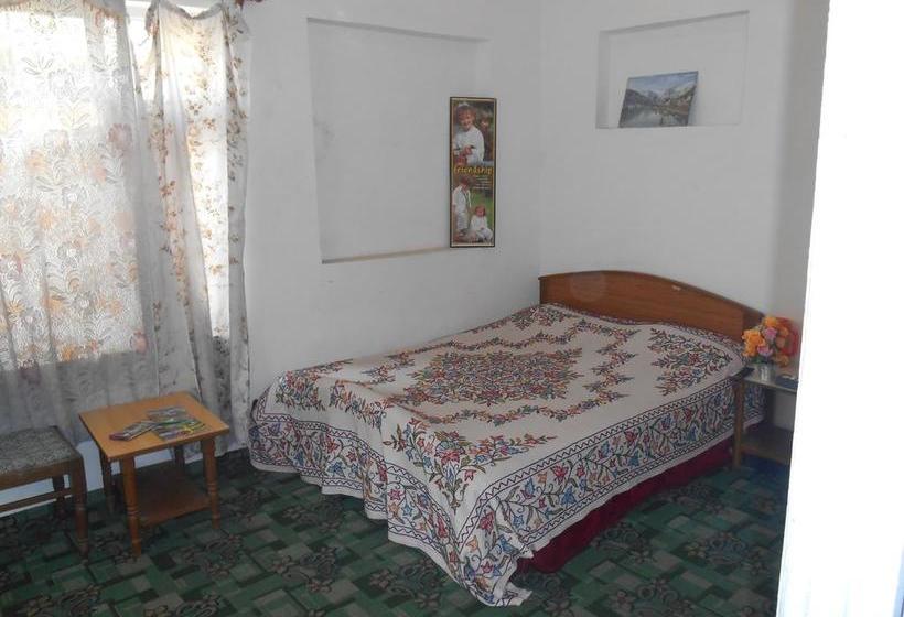 Hotel Kashmir Inn Jammu y Cachemira