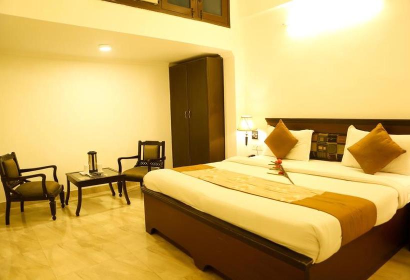 Hotel Kamla Palace 12