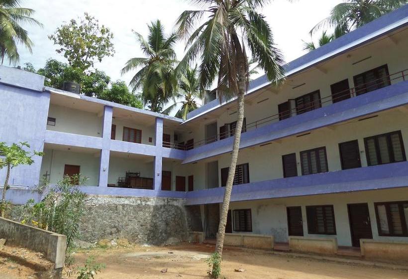 Hotel Deepak Kovalam Kerala