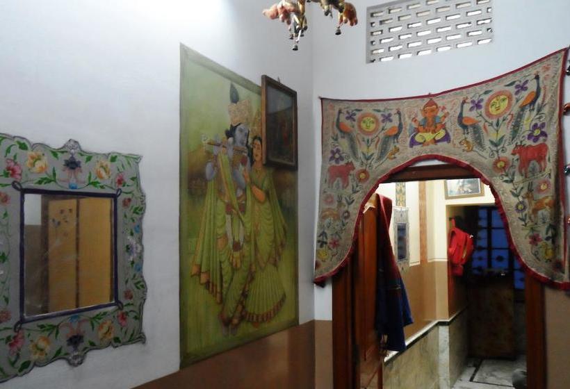 Bed and Breakfast Shanti House 3