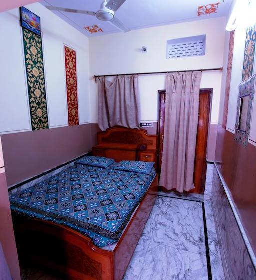 Bed and Breakfast Shanti House 4