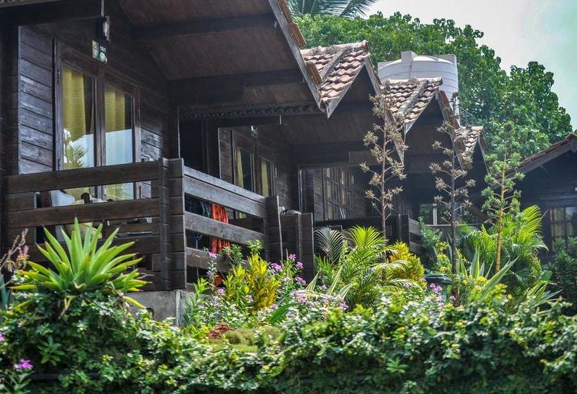 Resort Lotus Sutra 3