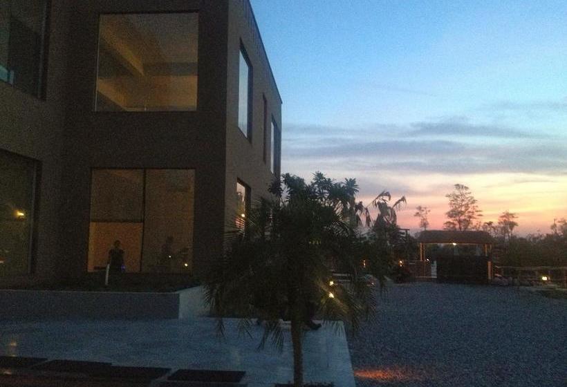 Samsara The Resort And Club 11