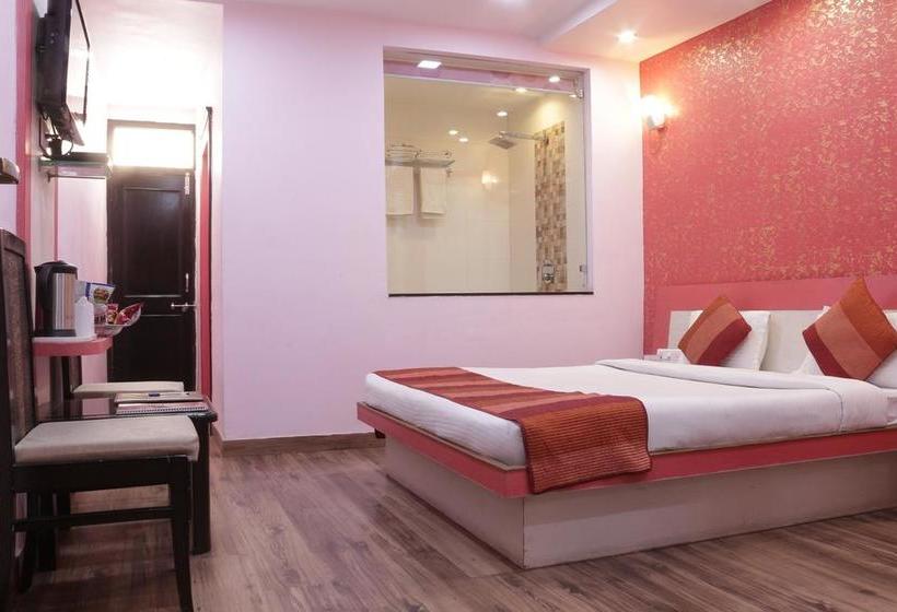 Hotel Neelkamal 10