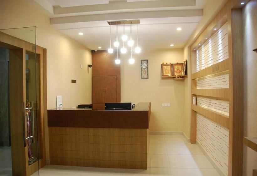 Hotel Athidi Grand 11