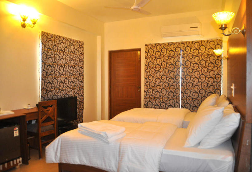 Hotel The Bhopal Grande 10