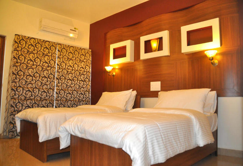 Hotel The Bhopal Grande 18
