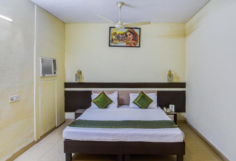 Hotel Shagun 8
