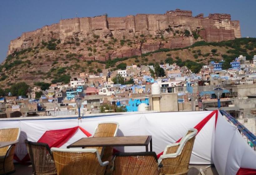 Hotel Shivam Paying Guest House