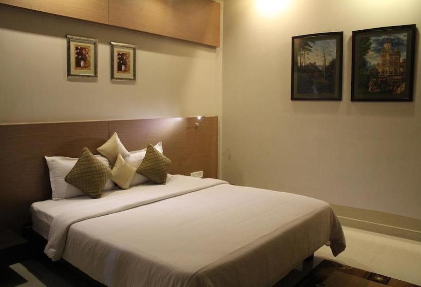 Hotel Dibrugarh Club House 15