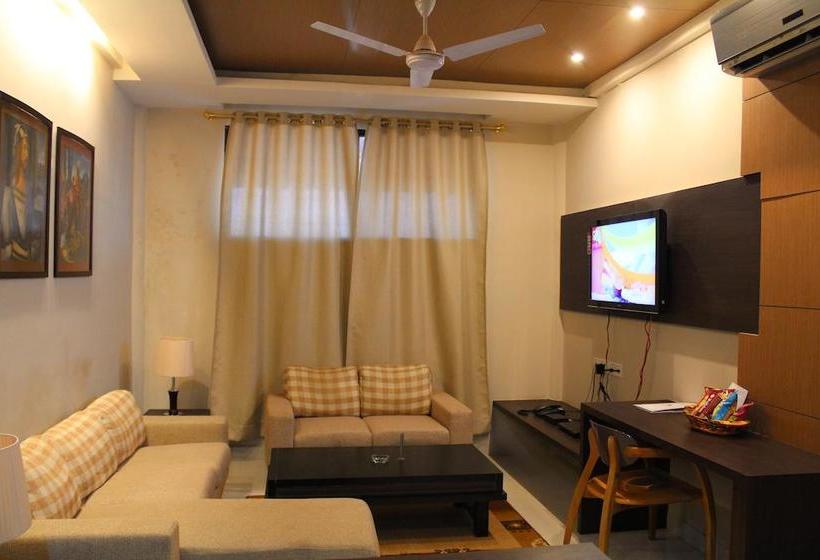 Hotel Dibrugarh Club House 17