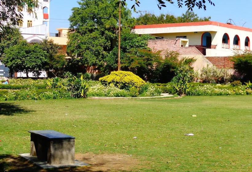 Bed and Breakfast Sri Radha Krishna Kunj 8