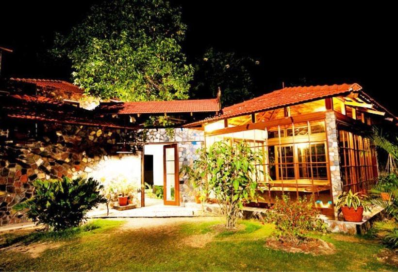 Resort The Homestead 9