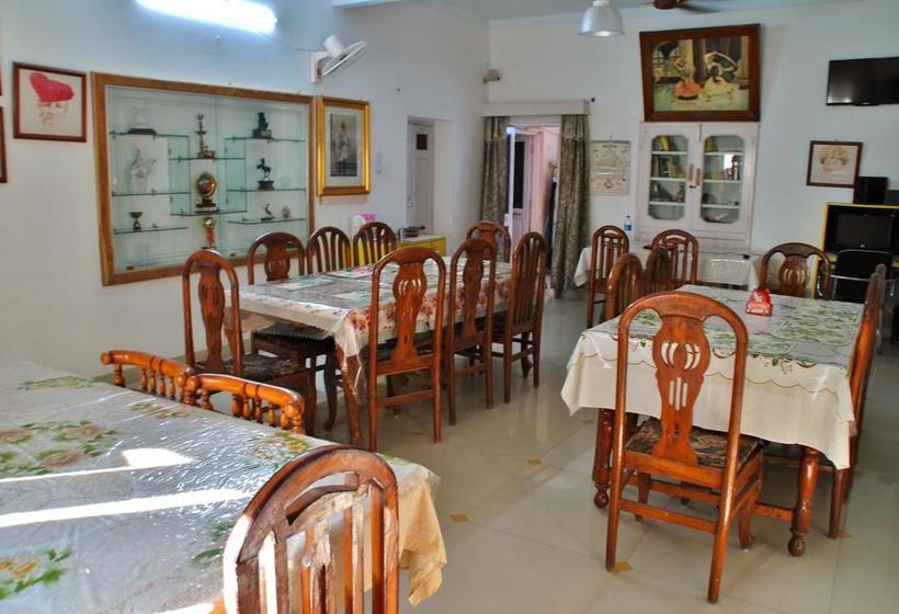 Bed and Breakfast Shri Ram Heritage 11
