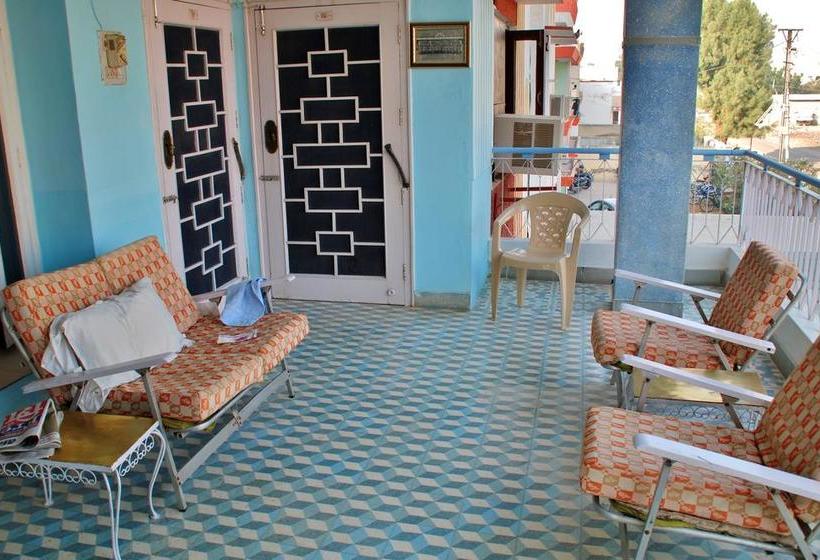 Bed and Breakfast Shri Ram Heritage 8