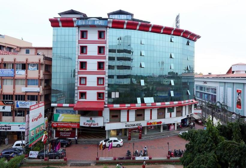 Hotel Kingfort Calicut