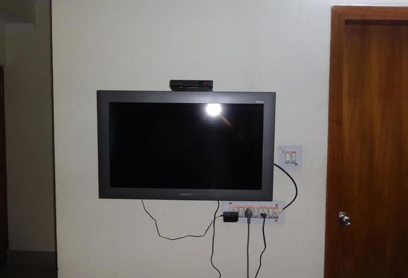 Hotel Harisons Continental 15