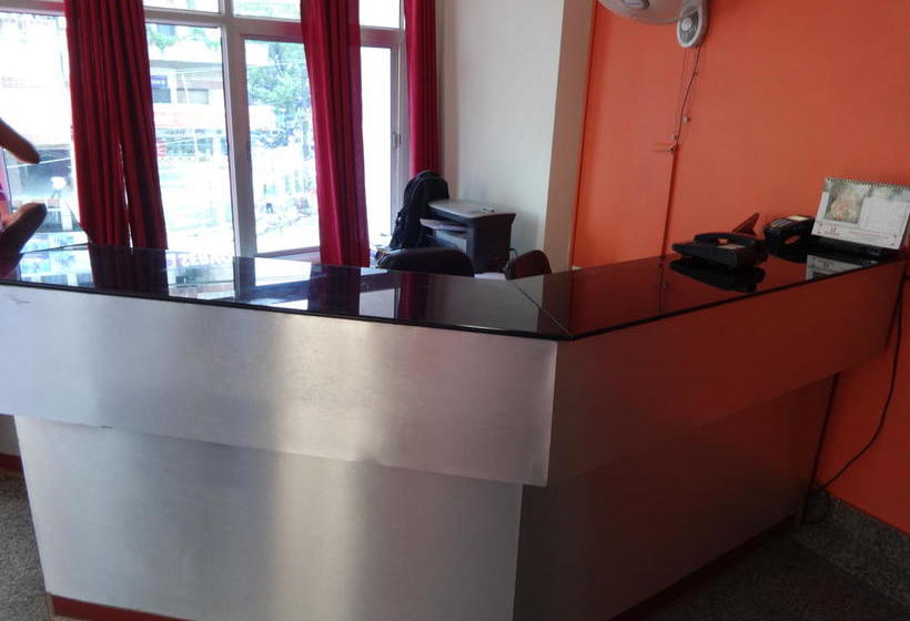 Hotel Harisons Continental 2