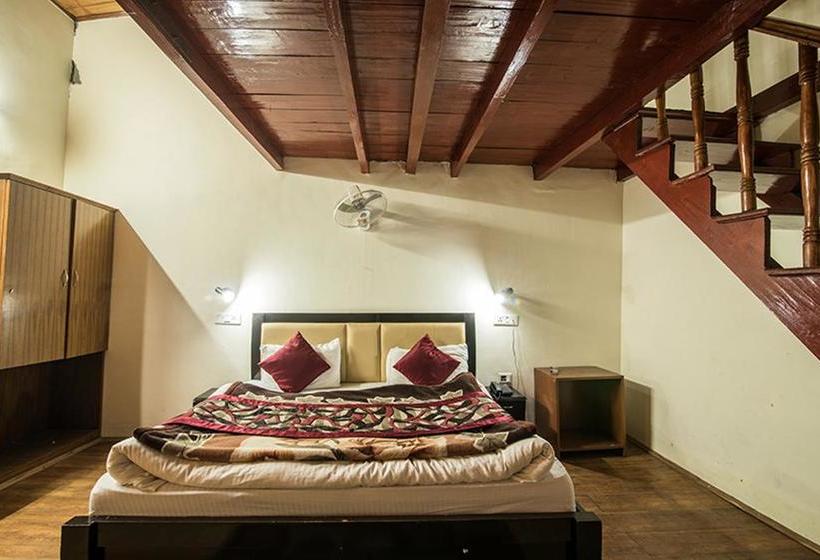 Moon Hotel Nainital 16