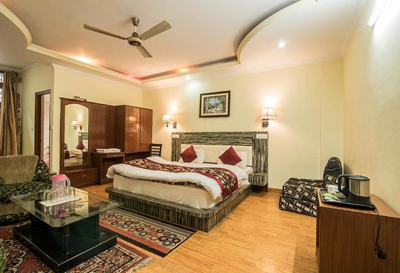 Moon Hotel Nainital 20