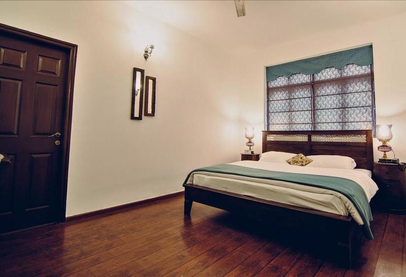 House Of Kapaali B&b 12