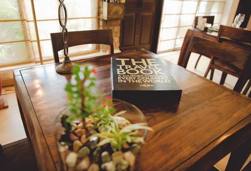 House Of Kapaali B&b 7