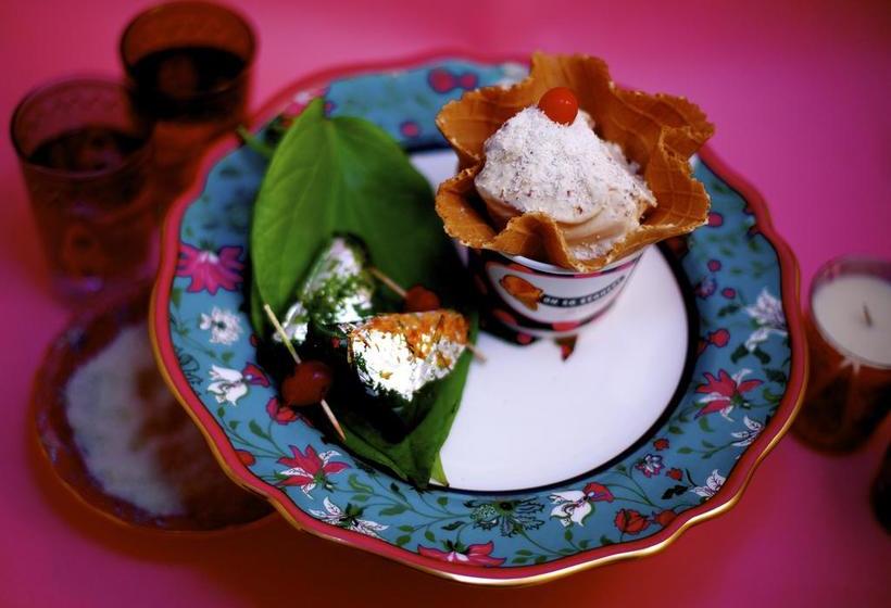 The Purple Leaf Hotels 10