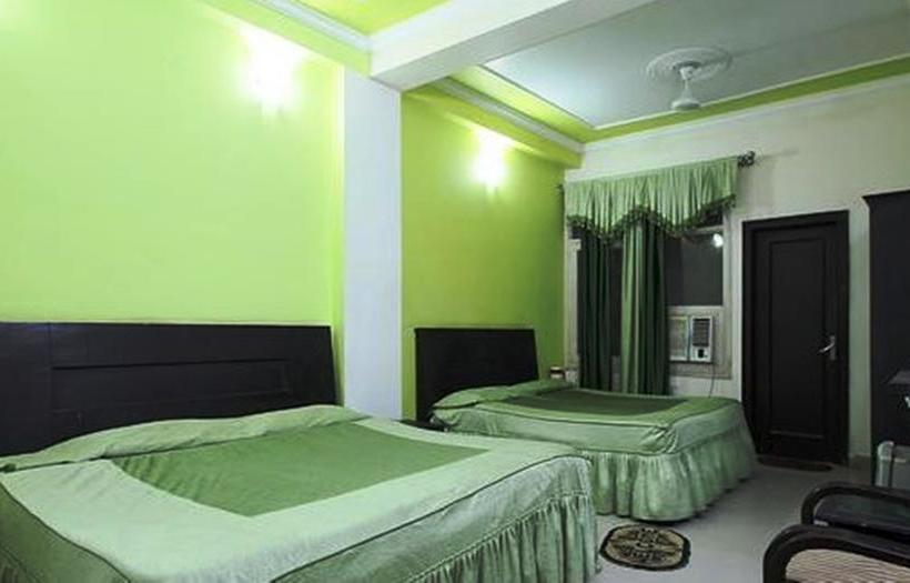 Hotel Bhargav 10
