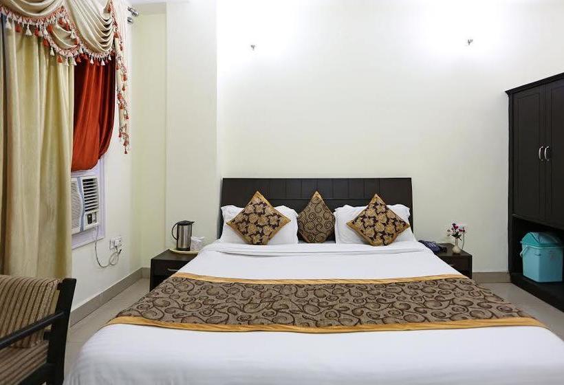Hotel Bhargav 16