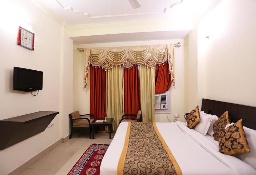 Hotel Bhargav 18