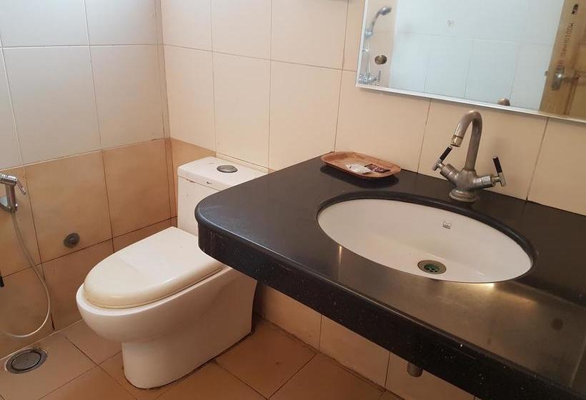 Hostel Shanta Inn 11