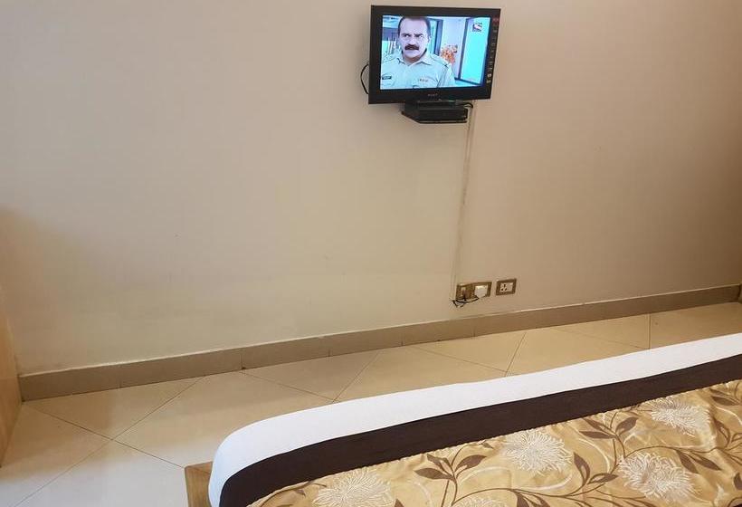 Hostel Shanta Inn 12