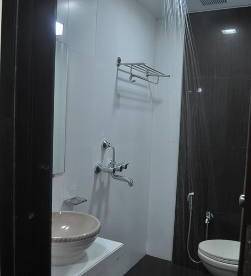 Hotel Indiana Inn 15