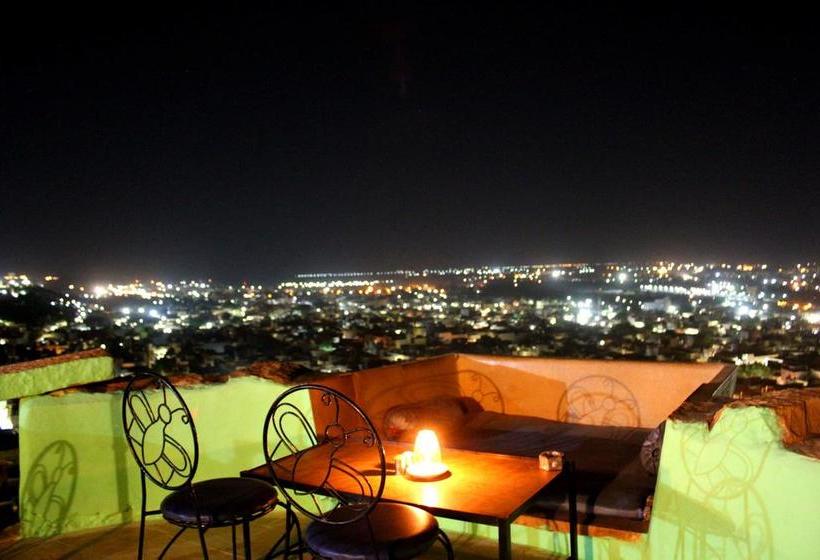 Hotel Surja Guest House 15