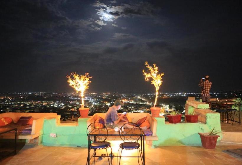 Hotel Surja Guest House 16