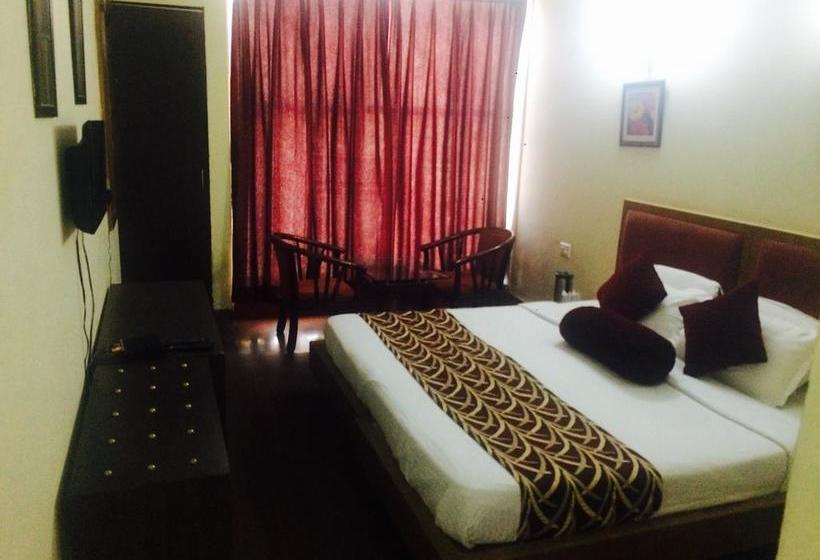 Moti Mahal Hotel And Restaurant 1