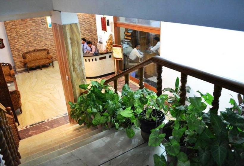 Hotel Amrit Regency 11