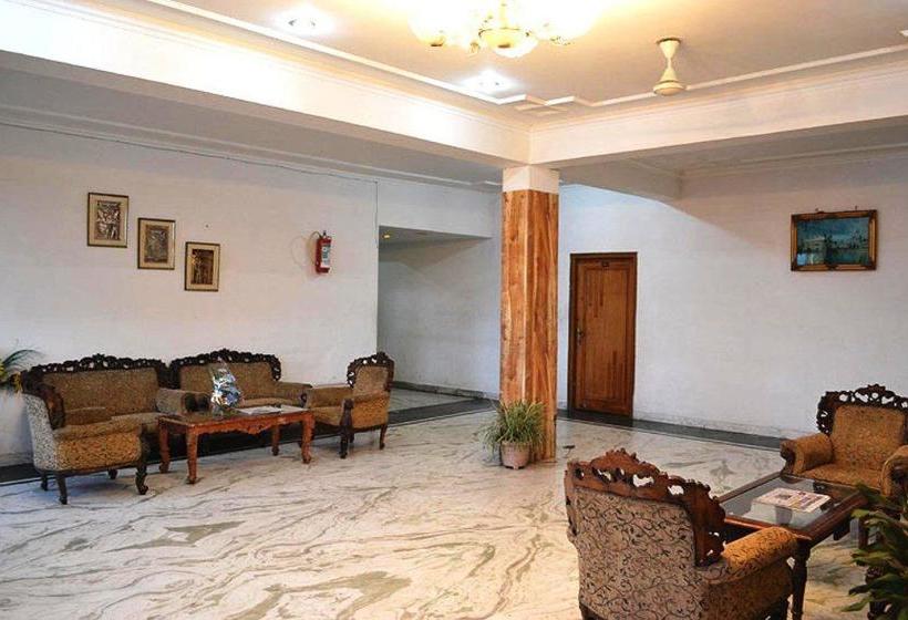 Hotel Amrit Regency 16