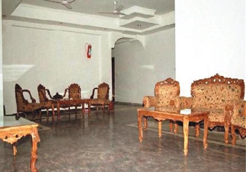 Hotel Amrit Regency 20